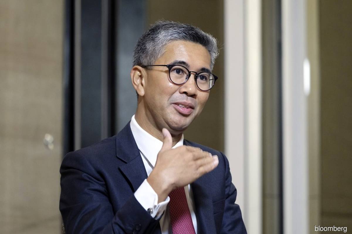 Tengku Zafrul: Govt on track to revive economy through Budget 2022
